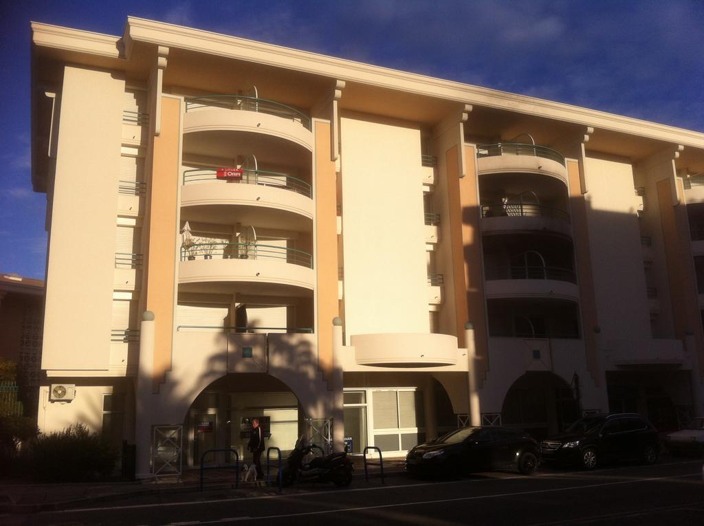 Le Cesaree 3j Appartement Fréjus