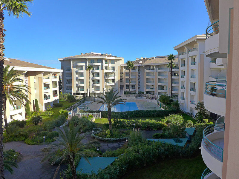 Le Cesaree 3j Appartement Fréjus